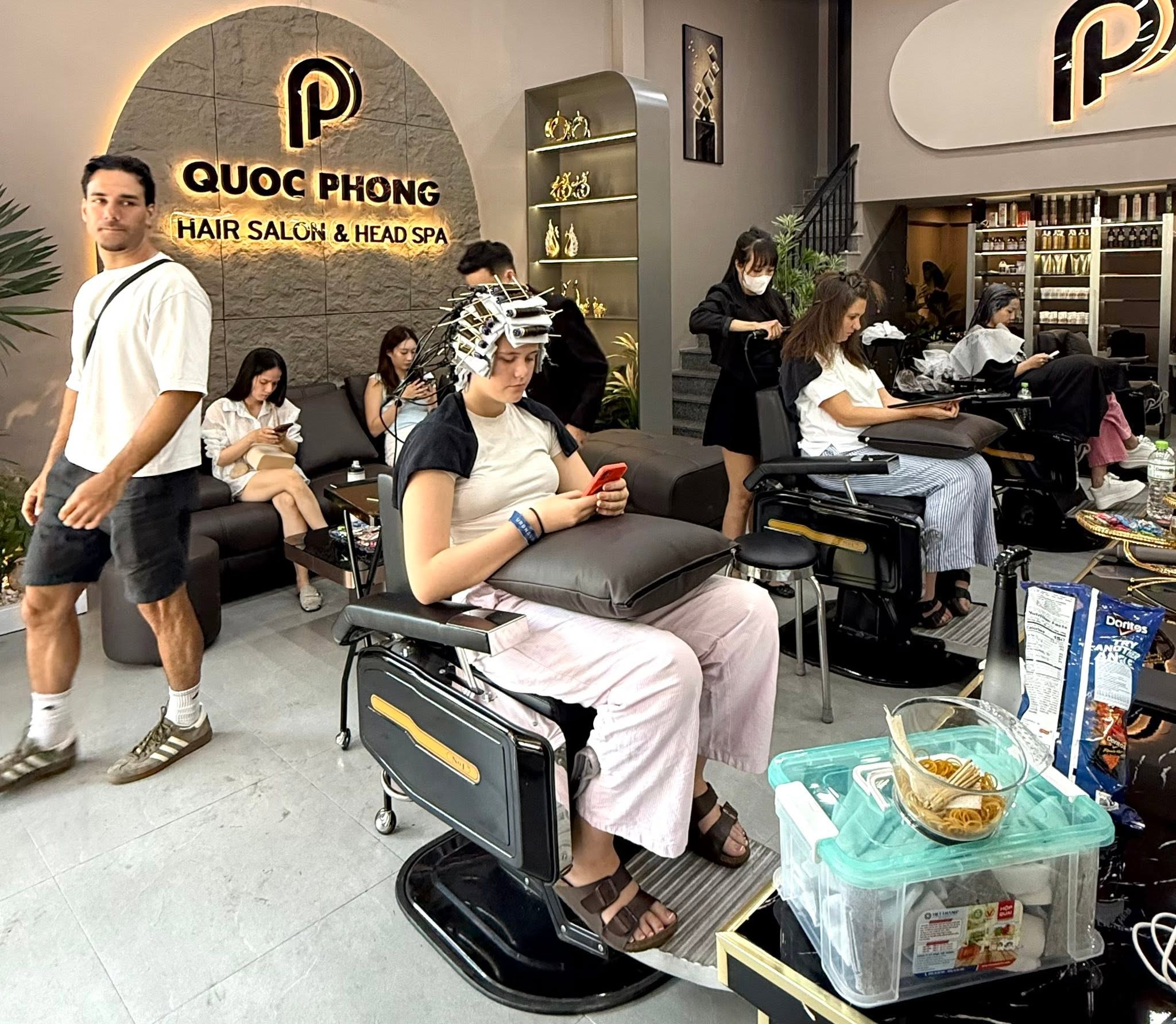 Trải nghiệm tại salon